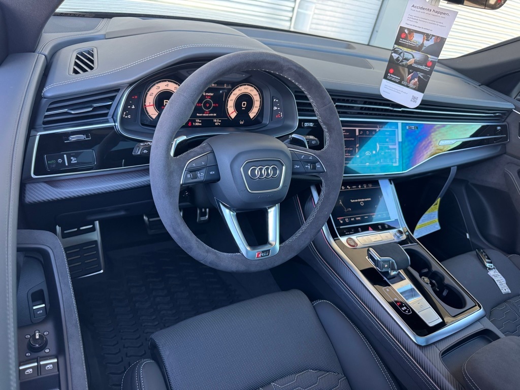 New 2026 Audi RS Q8 4.0T performance SUV