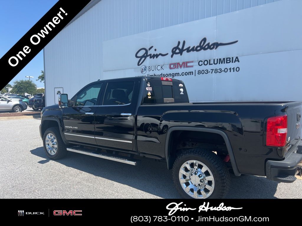 2016 Gmc Sierra 2500 HD Denali photo 3