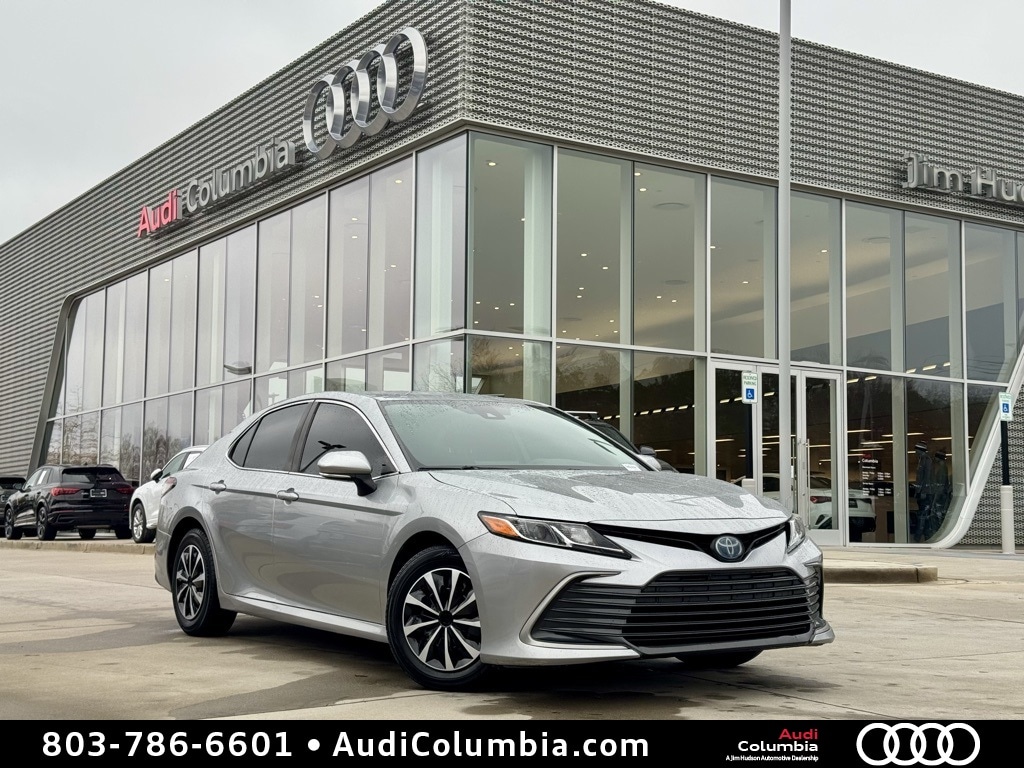 2022 Toyota Camry LE