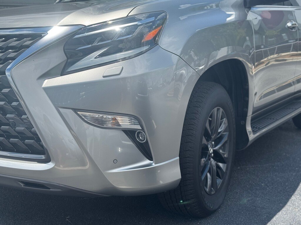 2023 Lexus GX 460 Premium photo 4