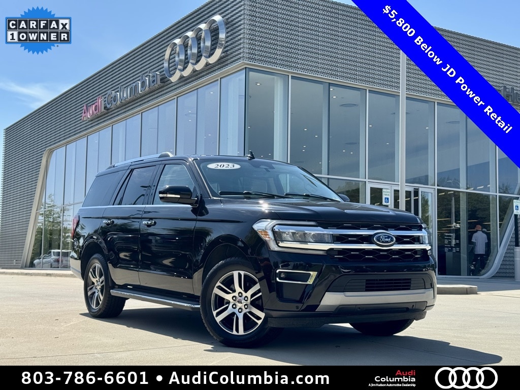 2023 Ford Expedition Limited's photo