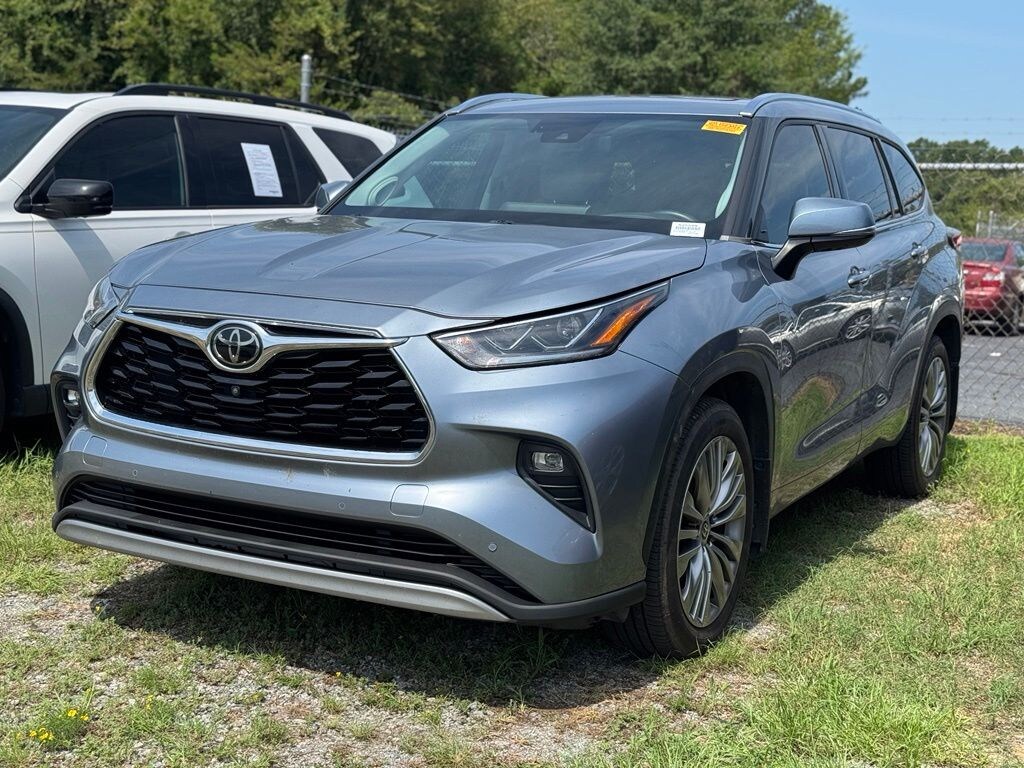 Certified 2021 Toyota Highlander Platinum SUV