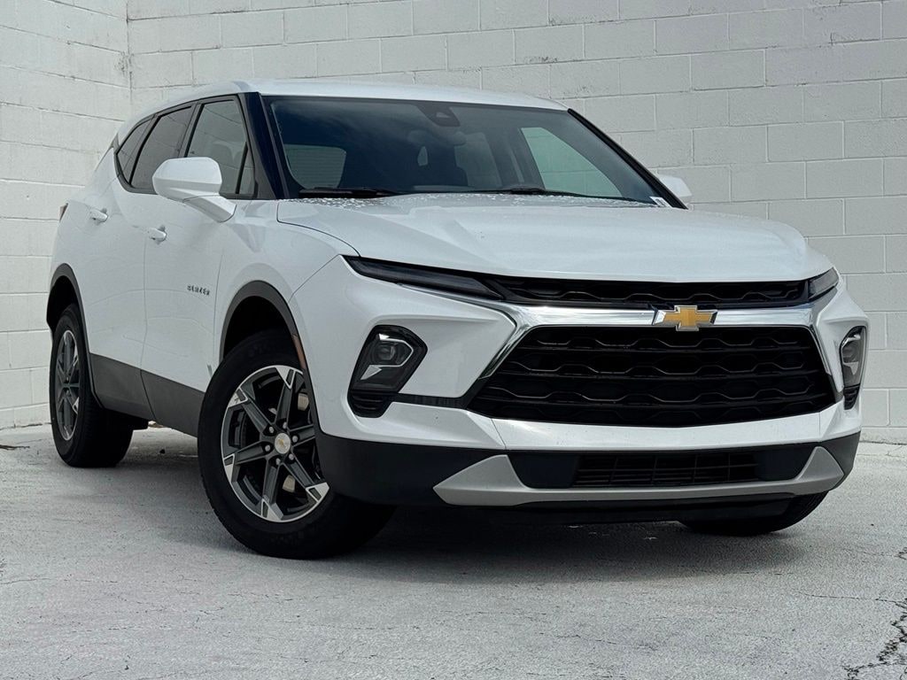 Used 2025 Chevrolet Blazer LT w/2LT SUV