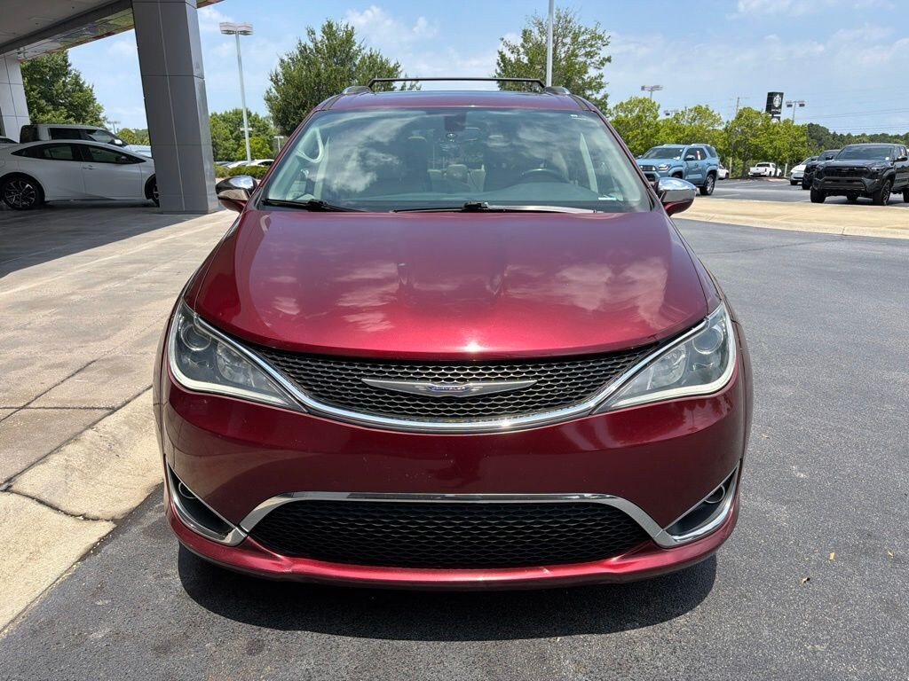 Used 2020 Chrysler Pacifica Limited Van Passenger Van
