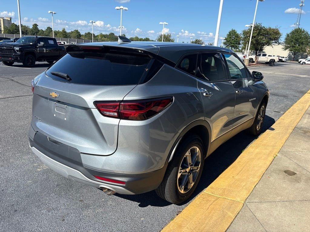 Used 2025 Chevrolet Blazer LT w/2LT SUV