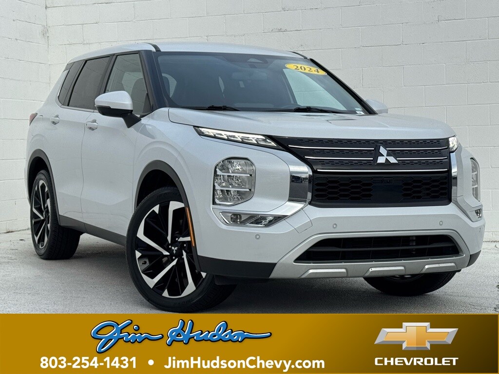 Used 2024 Mitsubishi Outlander SE SUV