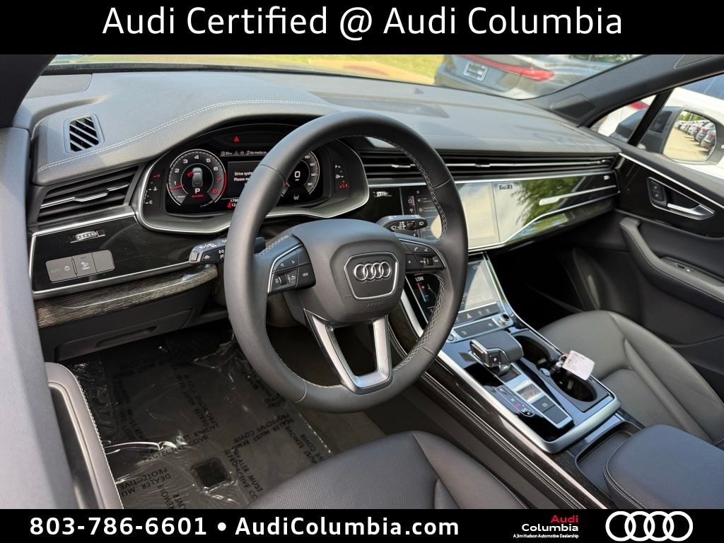 Certified 2025 Audi Q7 55 Premium SUV