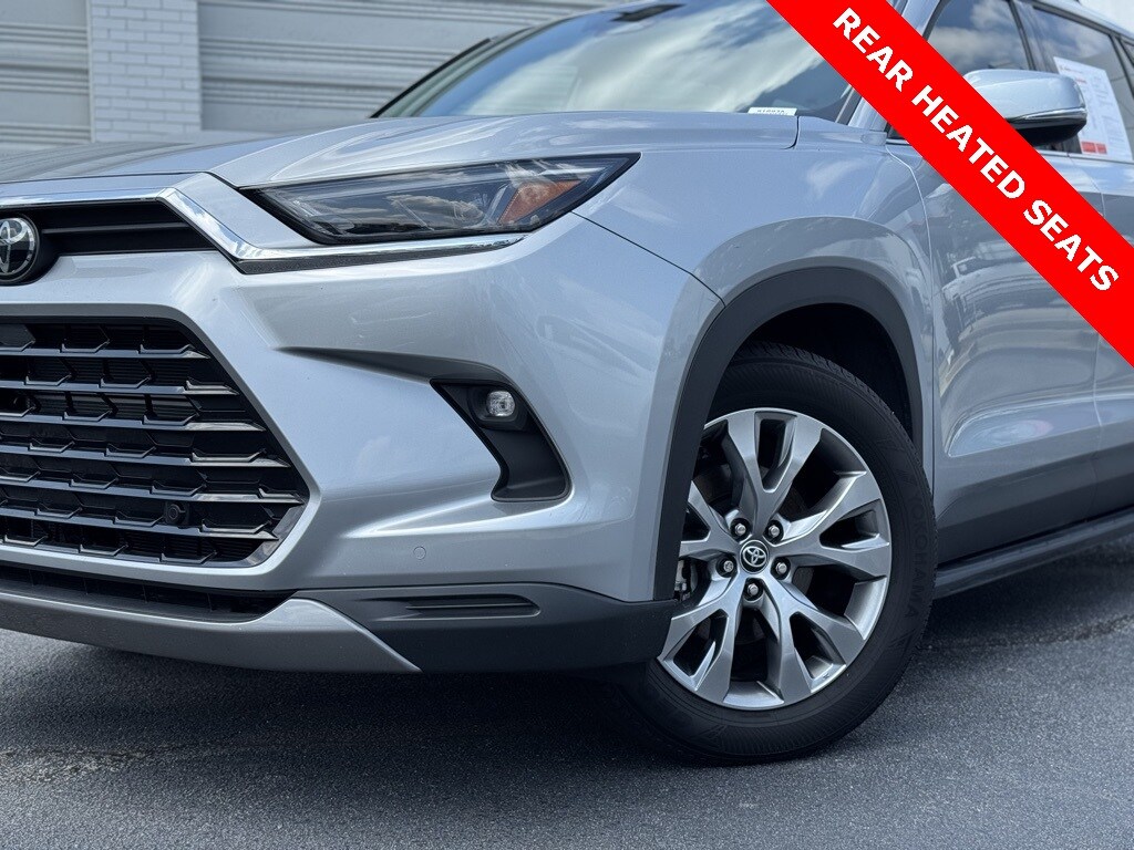2024 Toyota Grand Highlander Hybrid Limited photo 4