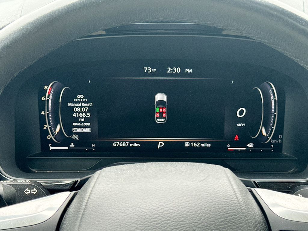 2022 Infiniti QX60 Luxe photo 2