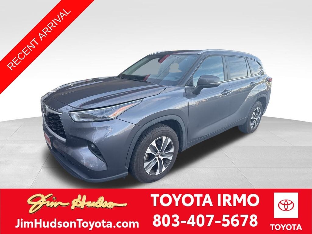 Used 2023 Toyota Highlander XLE SUV