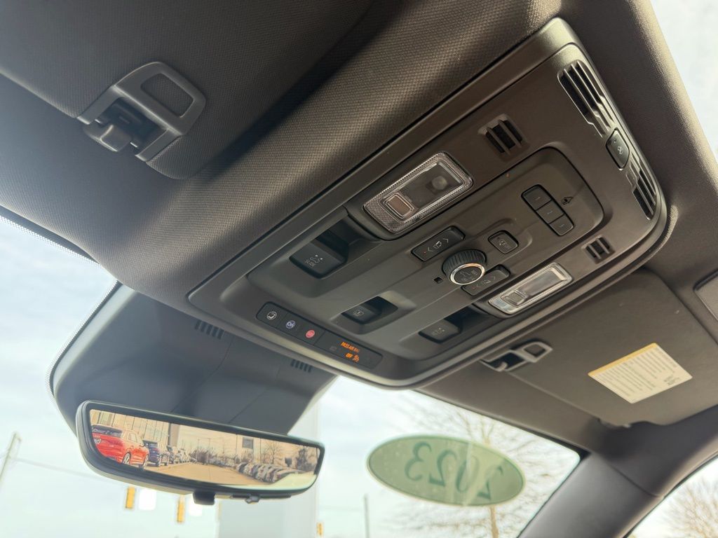 2023 Cadillac Escalade Premium Luxury - Photo 33