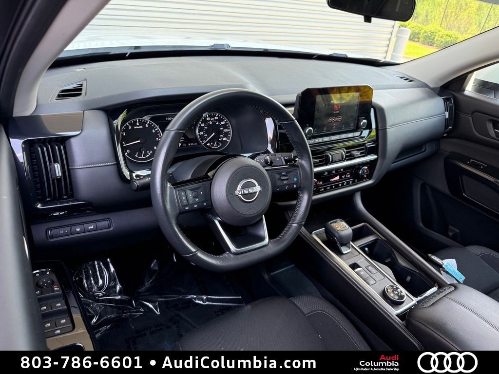 Used 2022 Nissan Pathfinder SV SUV