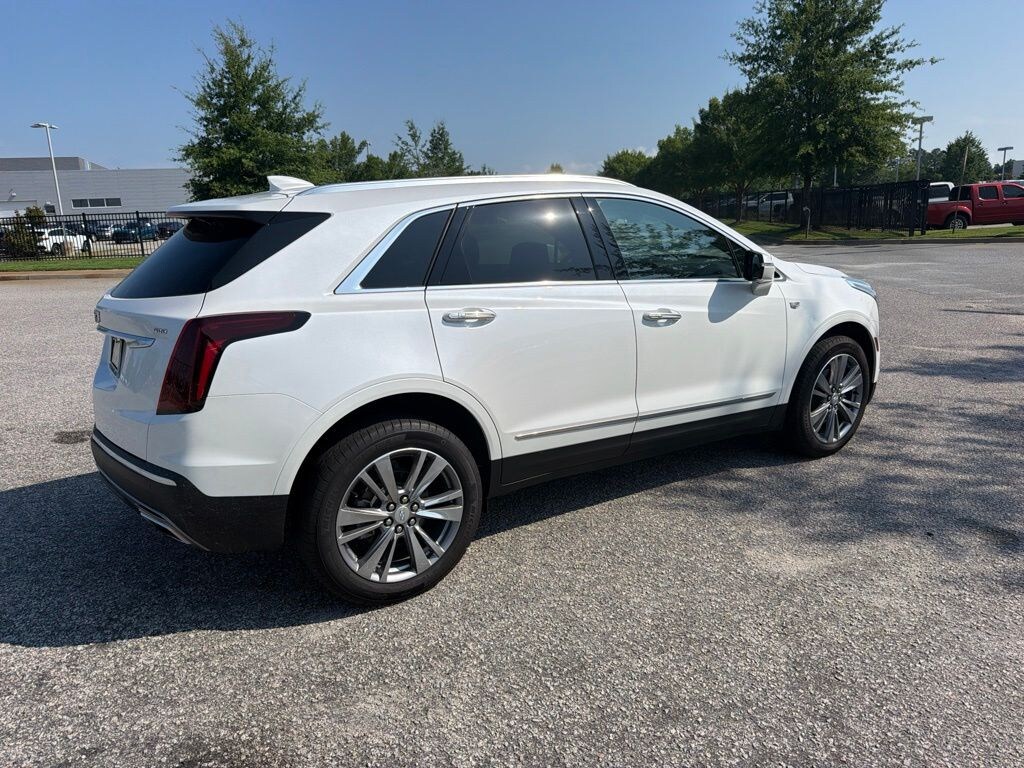 Certified 2025 CADILLAC XT5 Premium Luxury SUV