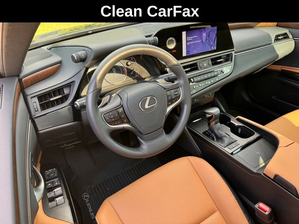 Certified 2024 Lexus ES 250 Luxury Sedan