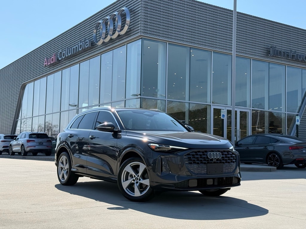 New 2025 Audi Q5 2.0T Premium SUV