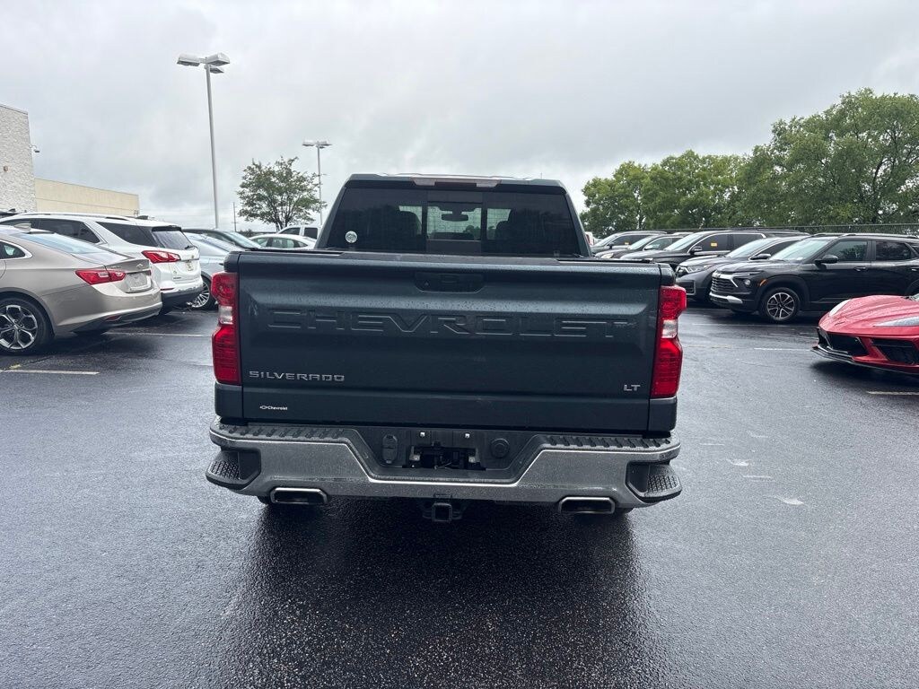 Used 2020 Chevrolet Silverado 1500 LT Truck Crew Cab