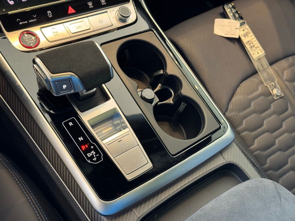 2026 Audi RS Q8 Base - Photo 32