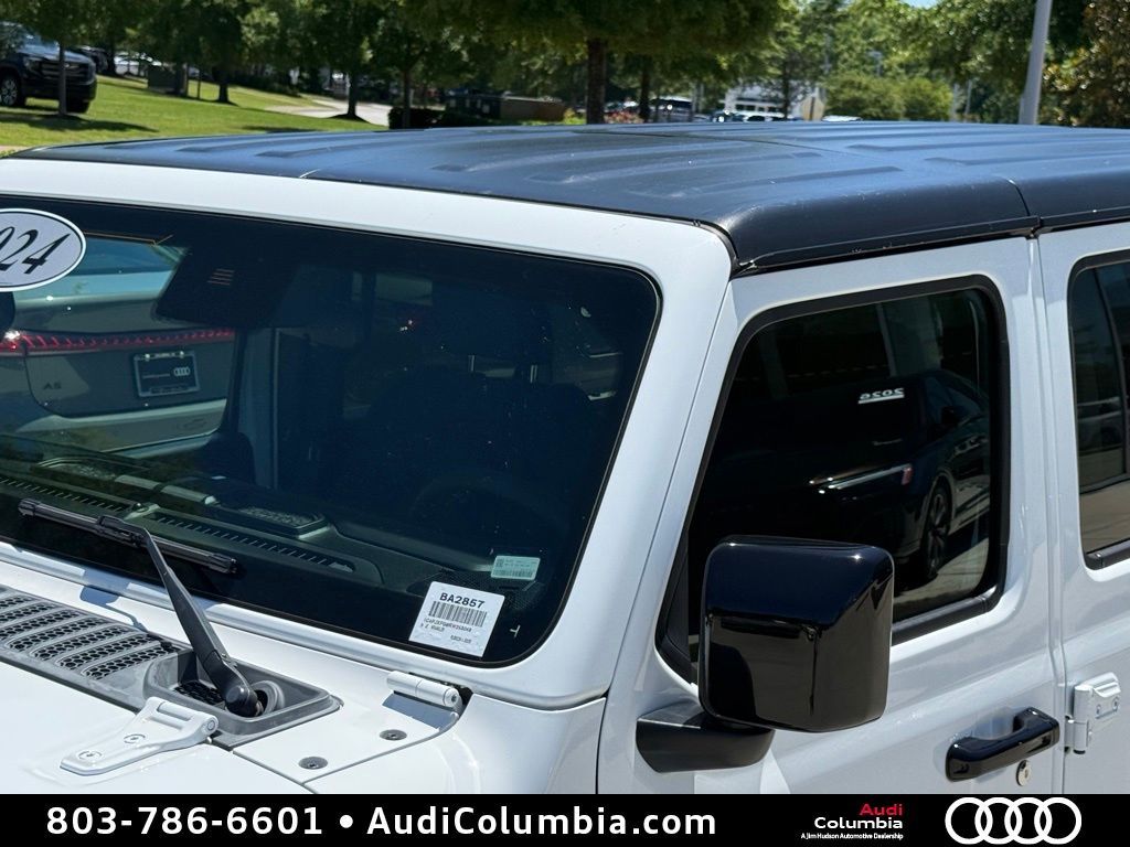 2024 Jeep Wrangler 4-Door Rubicon - Photo 10