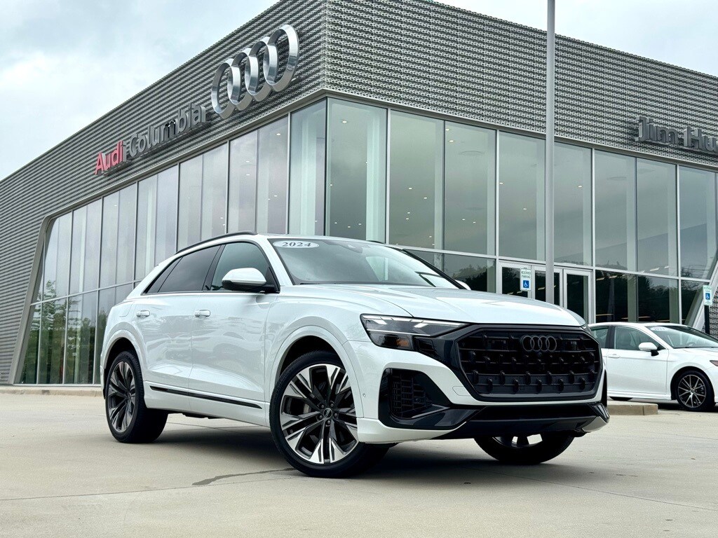 2024 Audi Q8 55 Premium photo 2
