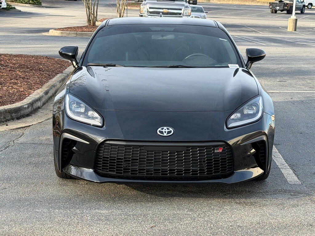 2023 Toyota GR86 Premium photo 3