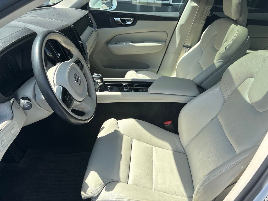 Used 2018 Volvo XC60 T6 AWD Inscription SUV