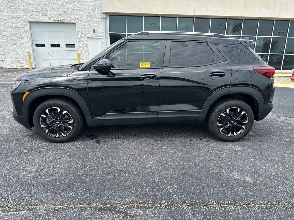 Used 2023 Chevrolet Trailblazer LT SUV