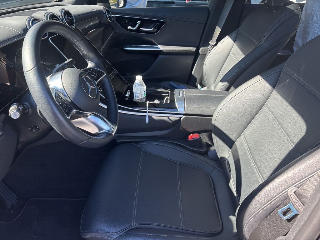 Used 2025 Mercedes-Benz GLC 300 4MATIC SUV