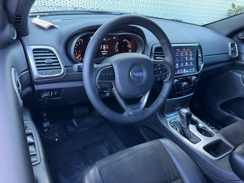 Used 2020 Jeep Grand Cherokee Laredo SUV