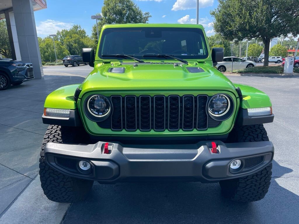 Used 2025 Jeep Wrangler Rubicon SUV