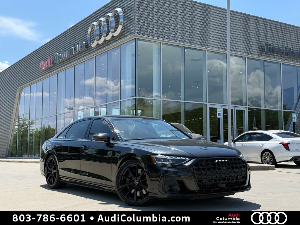 2023 Audi S8 Sedan 