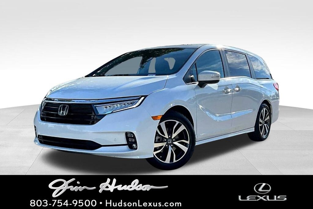 Used 2023 Honda Odyssey Touring Van