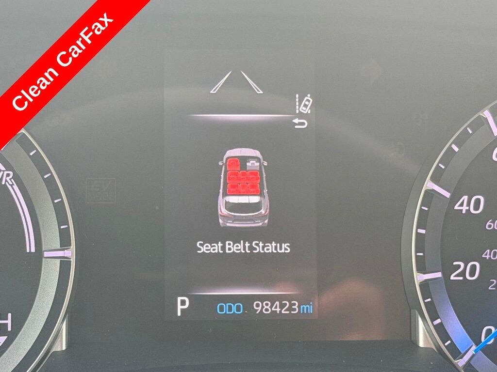 Used 2020 Toyota Highlander Hybrid LE SUV