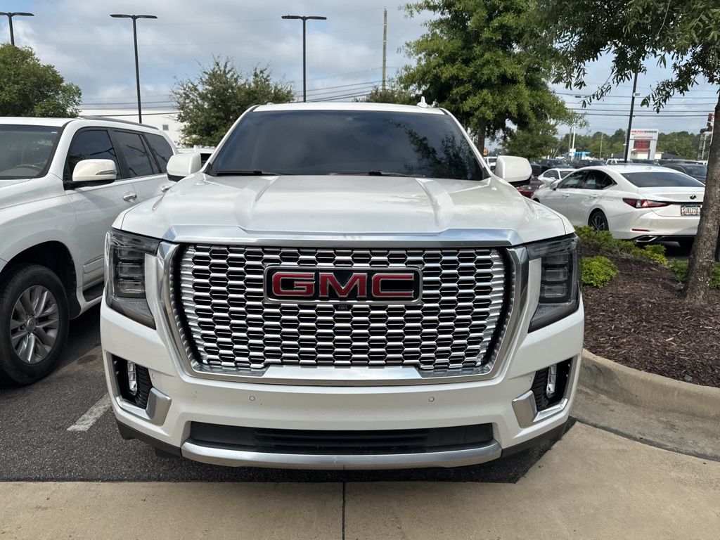2022 Gmc Yukon XL Denali photo 2