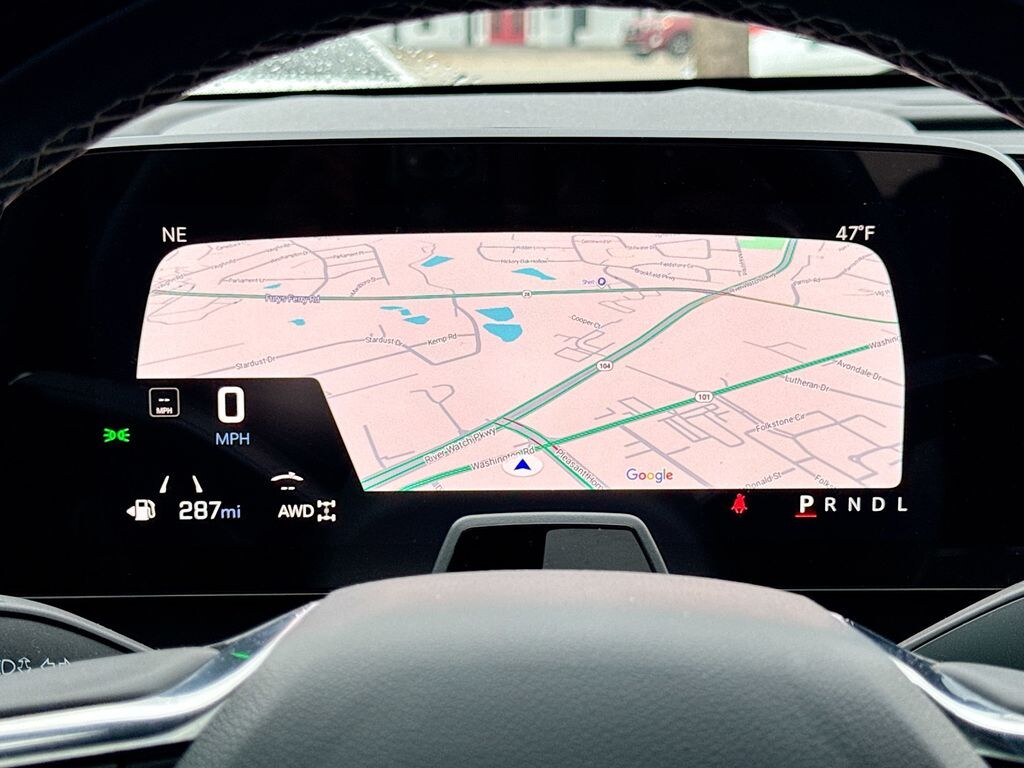 Used 2025 Chevrolet Traverse Z71 SUV