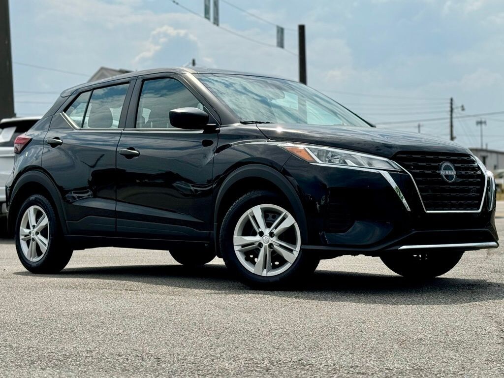 Used 2023 Nissan Kicks S SUV