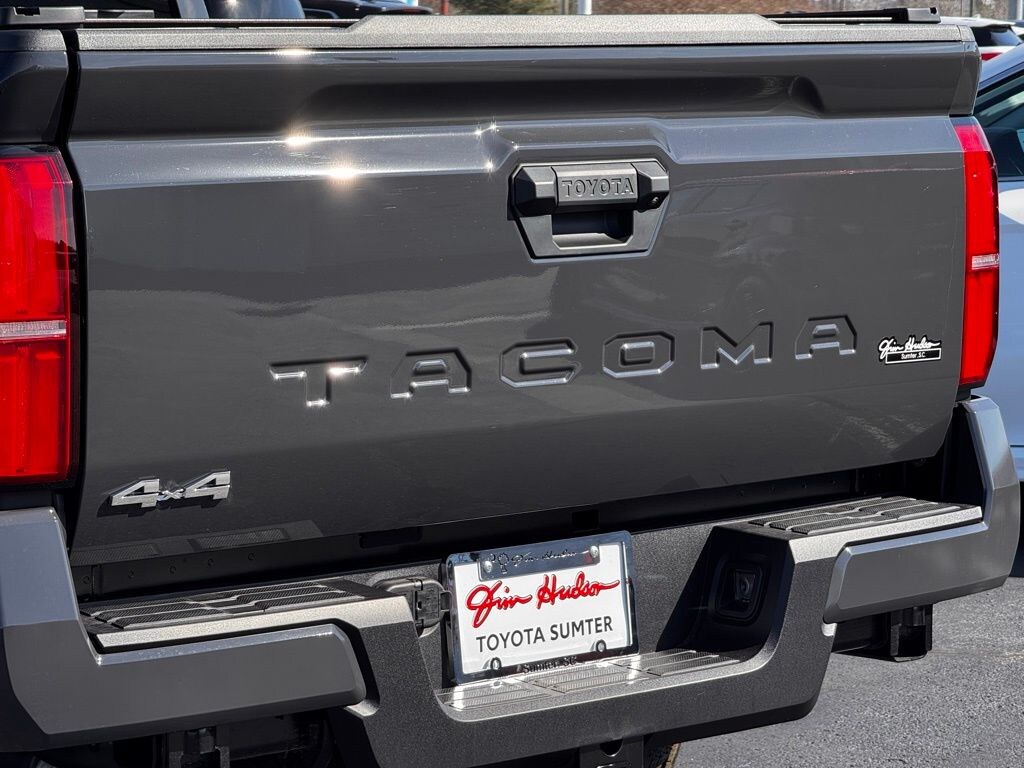 Used 2025 Toyota Tacoma SR5 Truck Double Cab