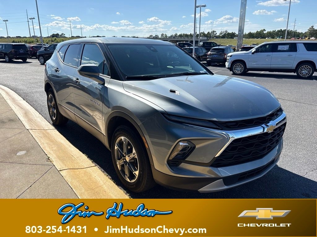 Used 2025 Chevrolet Blazer LT w/2LT SUV