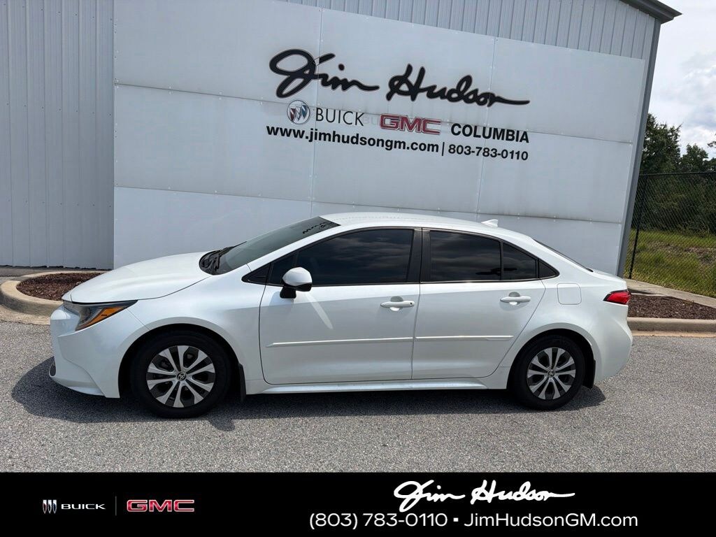 Used 2022 Toyota Corolla Hybrid LE Sedan