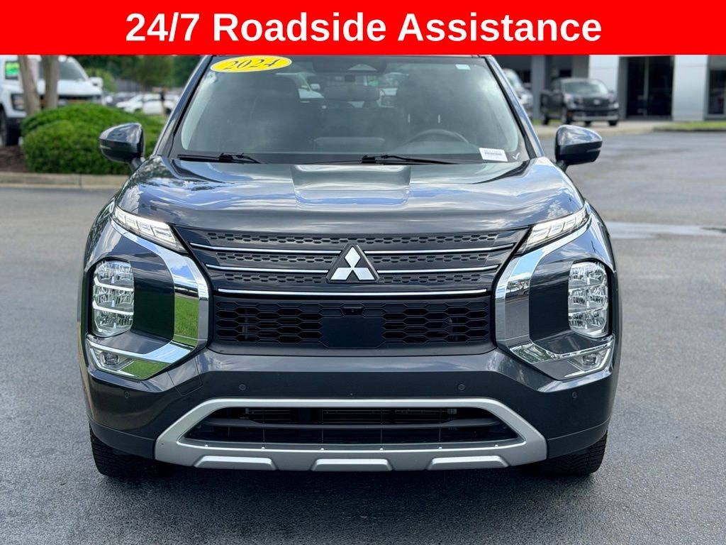 Used 2024 Mitsubishi Outlander SE SUV
