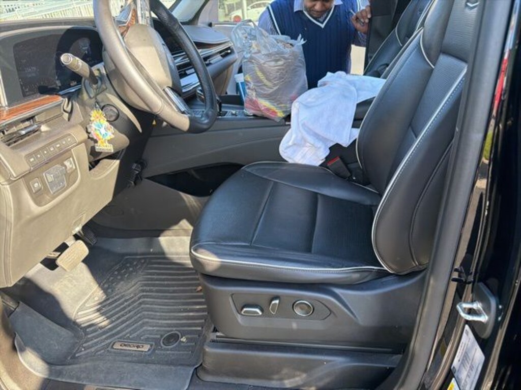 Used 2021 CADILLAC Escalade Premium Luxury 4x4 SUV