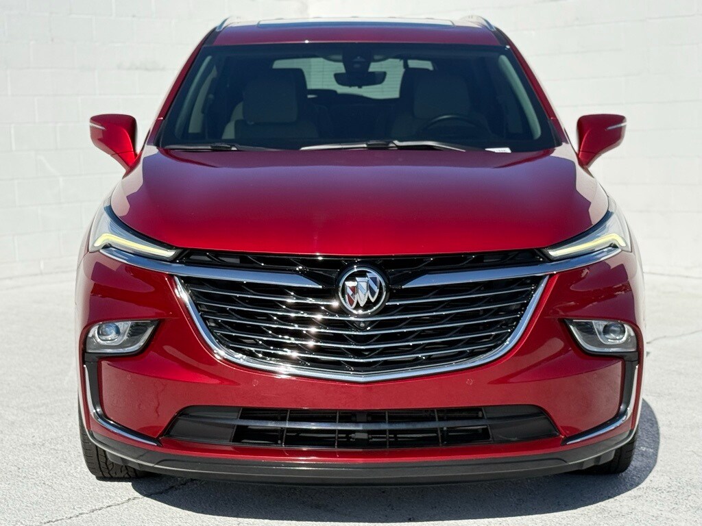 2023 Buick Enclave Premium photo 3