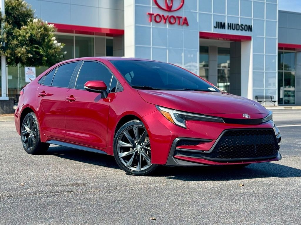 Used 2023 Toyota Corolla SE Sedan