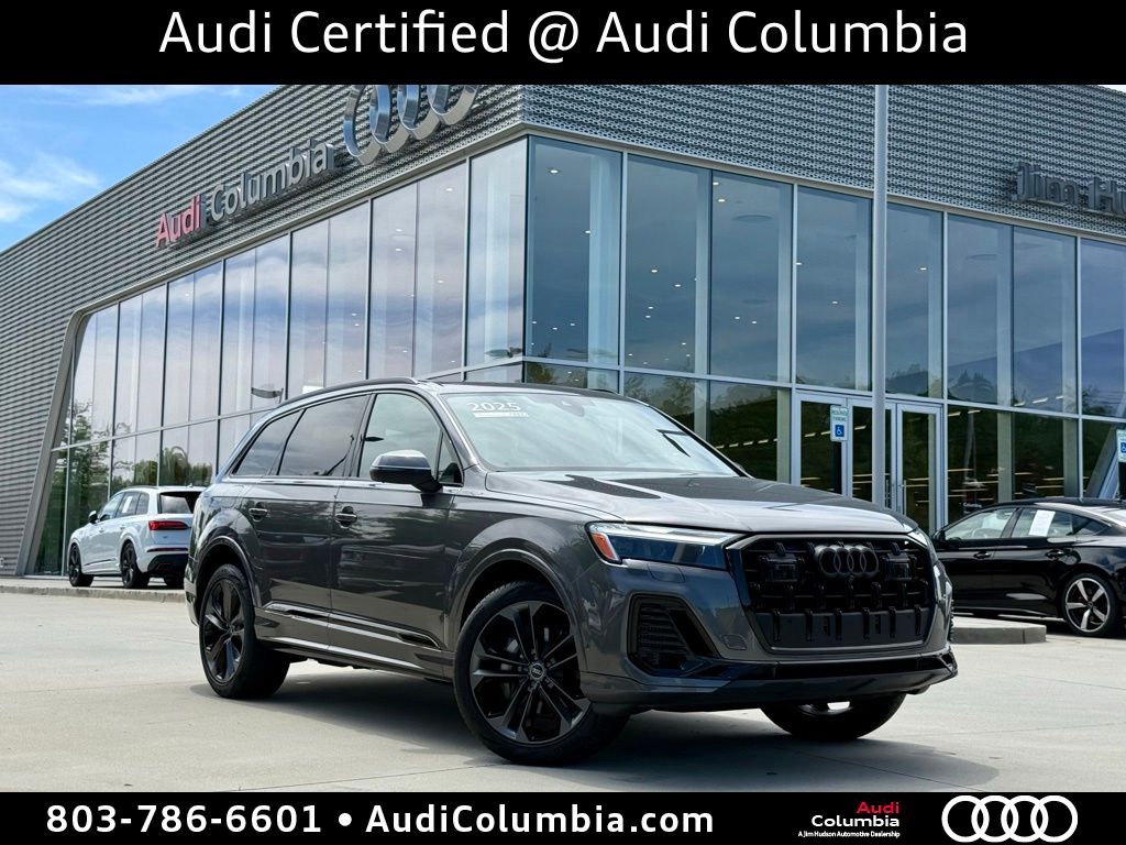 2025 Audi Q7 55 Premium Plus quattro Tiptronic's photo