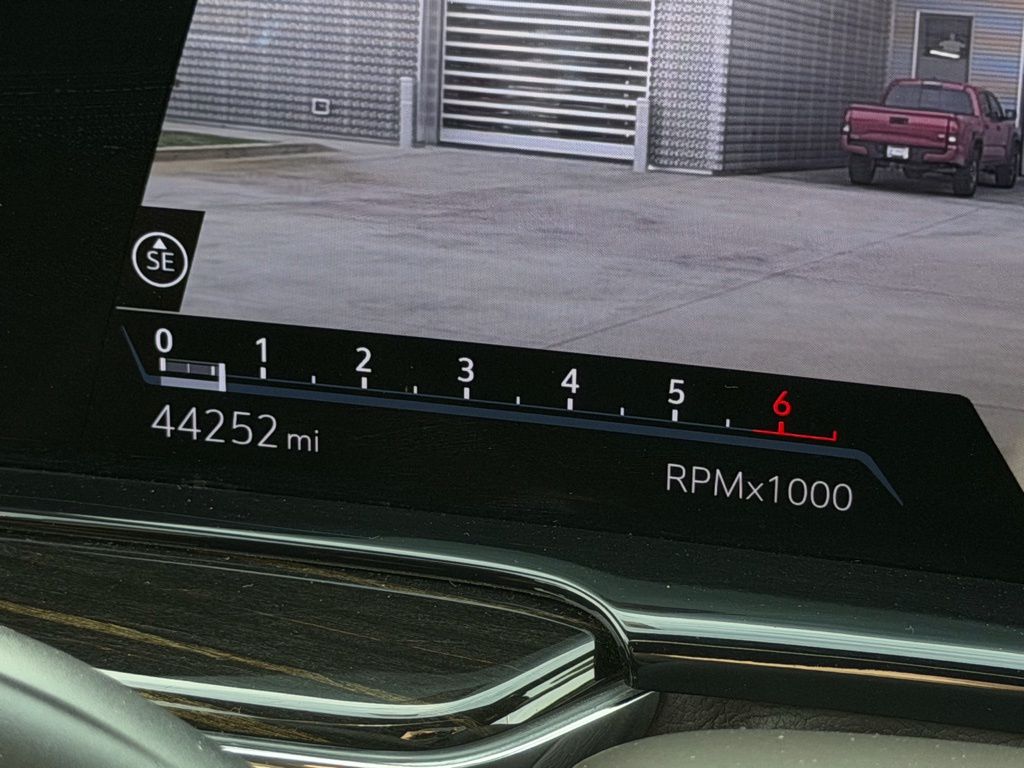 2023 Cadillac Escalade Premium Luxury - Photo 38