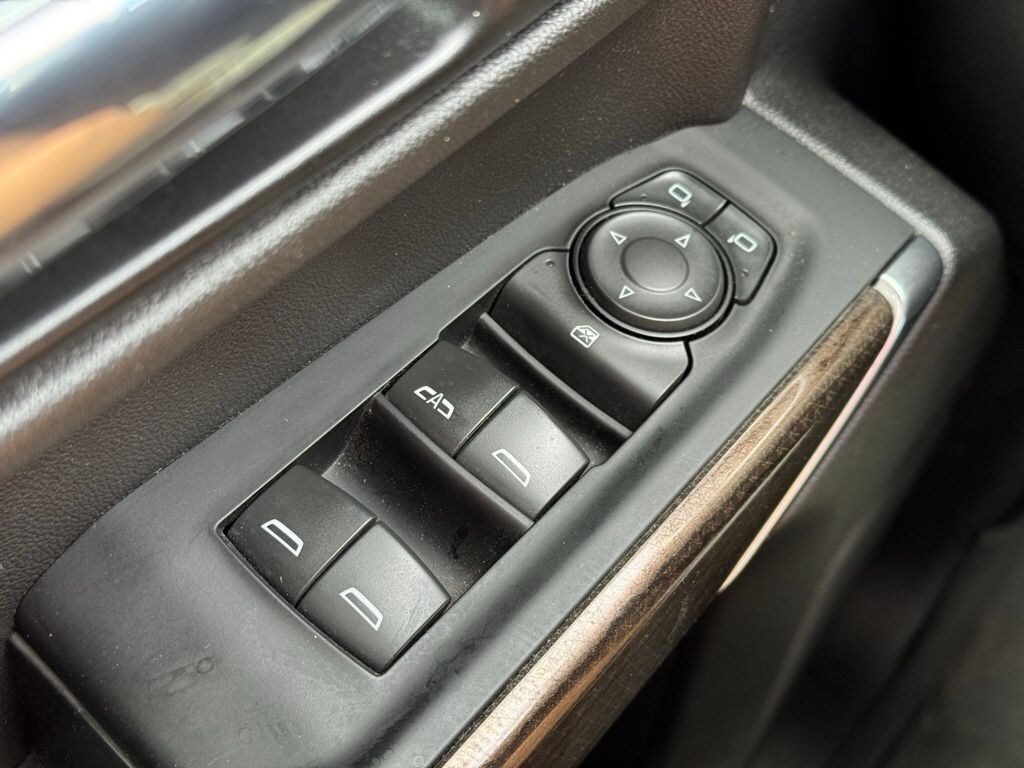 Used 2021 Chevrolet Silverado 1500 LT Truck Crew Cab