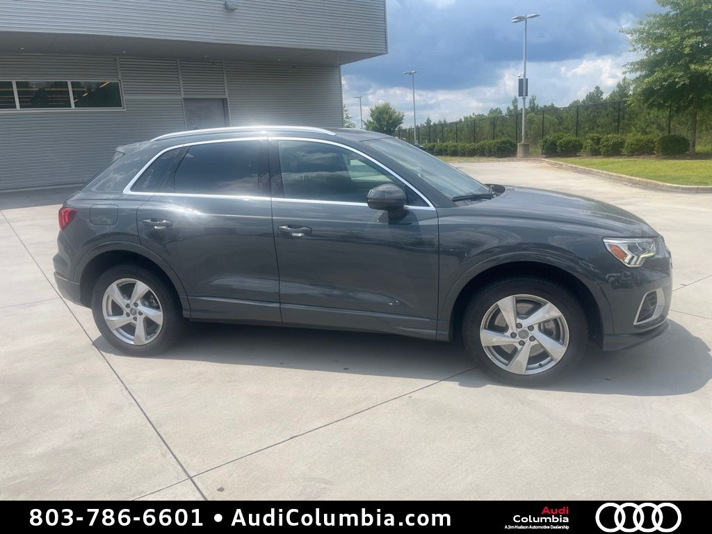 2019 Audi Q3 45 TFSI Premium Plus quattro's photo