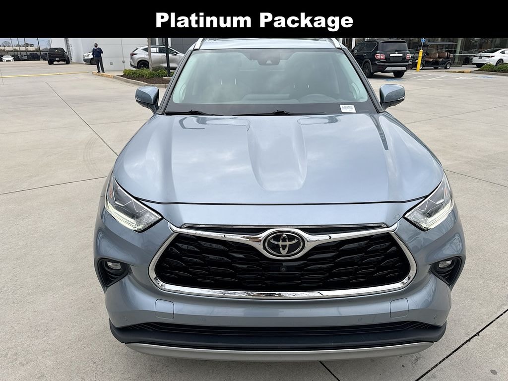Used 2021 Toyota Highlander Platinum SUV