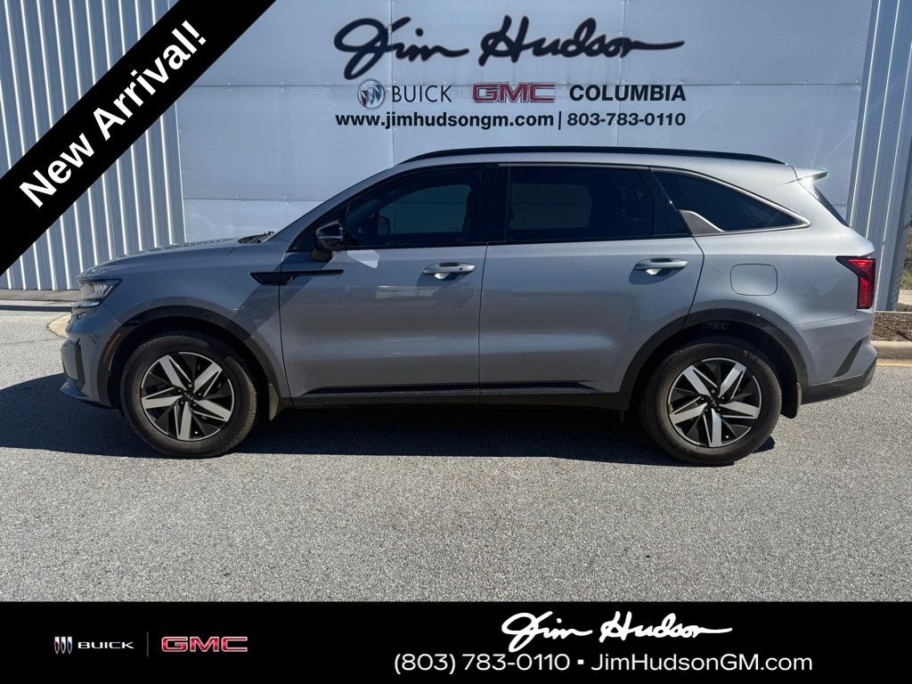 Used 2022 Kia Sorento EX SUV