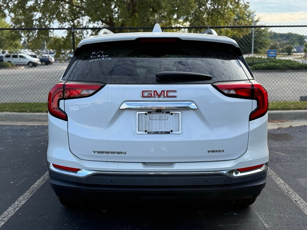 2020 Gmc Terrain SLT photo 2