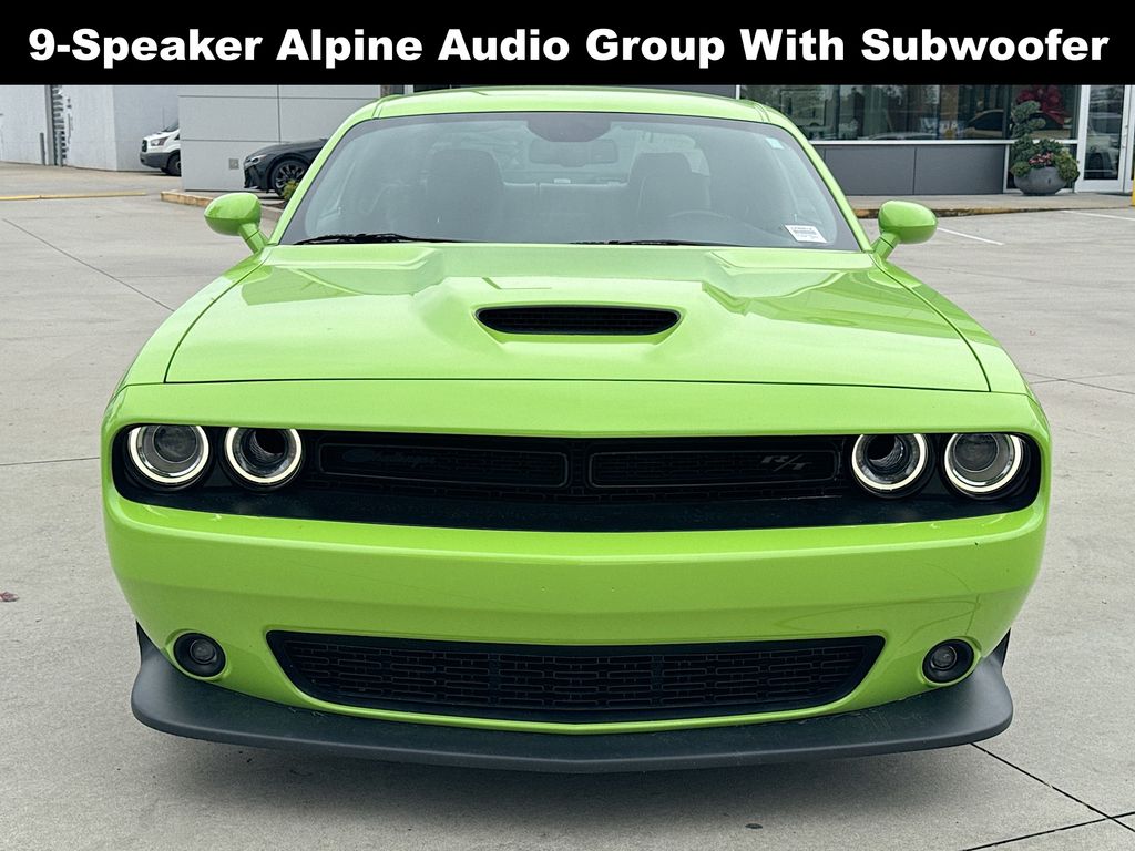 2023 Dodge Challenger R/T photo 4